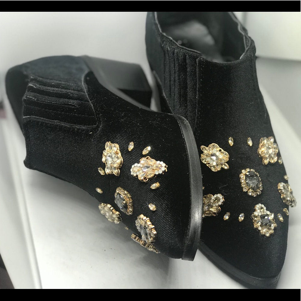 Lolashoetique ankle booties